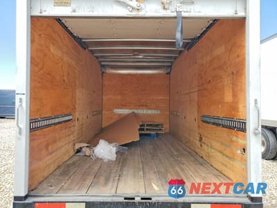 Zdjęcie 10 z 13 samochodu: 2017 FORD TRANSIT BOX TRUCK VIN:1FDRS9ZM7HKA95096 - miniatura