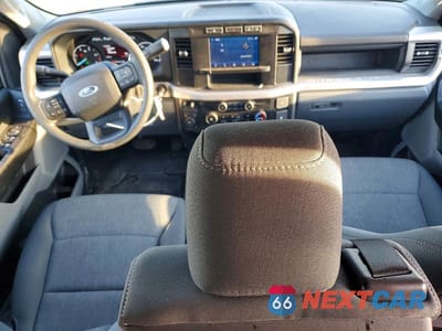 Zdjęcie 8 z 11 samochodu: 2024 FORD F350 SUPER DUTY VIN:1FT8W3DT9REC88639 - miniatura