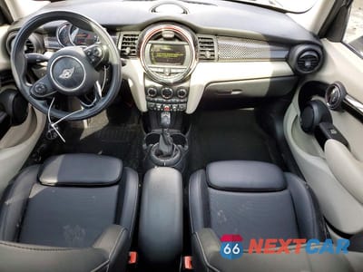 Zdjęcie 8 z 12 samochodu: 2016 MINI COOPER S VIN:WMWXU3C50G2B66819 - miniatura