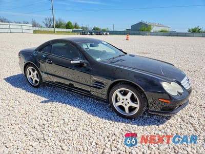 Czwarte zdjęcie samochodu z boku: 2003 MERCEDES-BENZ SL 55 AMG VIN:WDBSK74F13F033874 - miniatura