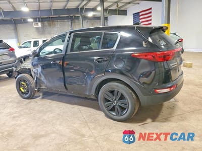 Drugie zdjęcie samochodu z przodu: 2019 KIA SPORTAGE LX VIN:KNDPMCAC5K7619832 - miniatura