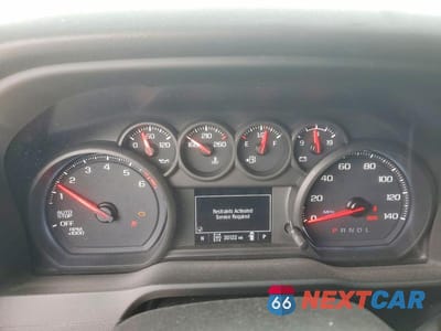 Zdjęcie 9 z 13 samochodu: 2023 CHEVROLET SILVERADO K1500 CUSTOM VIN:1GCPDBEK2PZ114127 - miniatura