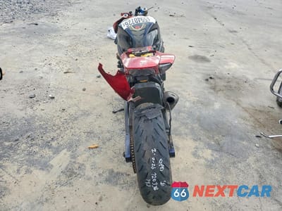 Czwarte zdjęcie samochodu z boku: 2006 SUZUKI GSX-R600 K6 VIN:JS1GN7DA362102914 - miniatura