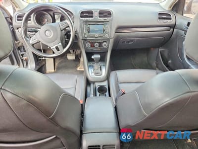 Zdjęcie 8 z 13 samochodu: 2011 VOLKSWAGEN JETTA S VIN:3VWPX7AJ0BM634660 - miniatura