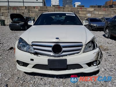 Piąte zdjęcie samochodu w środku: 2009 MERCEDES-BENZ C 300 VIN:WDDGF54X89R054176 - miniatura