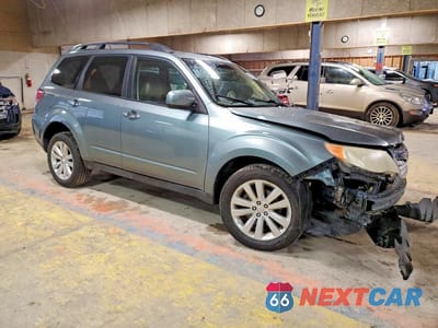 Czwarte zdjęcie samochodu z boku: 2011 SUBARU FORESTER 2.5X PREMIUM VIN:JF2SHBDC4BH724331 - miniatura