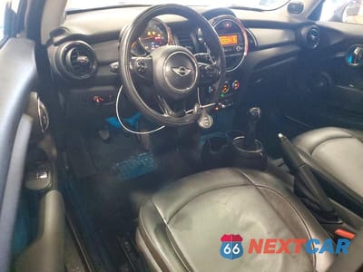 Zdjęcie 8 z 11 samochodu: 2015 MINI COOPER VIN:WMWXM5C51F3A04721 - miniatura