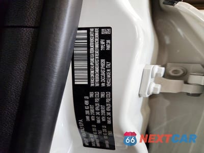Zdjęcie 13 z 13 samochodu: 2018 JEEP RENEGADE SPORT VIN:ZACCJBAB7JPH95288 - miniatura