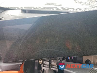Zdjęcie 9 z 12 samochodu: 2023 BMW M3 COMPETITION VIN:WBS33AY08PFP90601 - miniatura