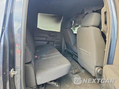Zdjęcie 10 z 12 samochodu: 2022 CHEVROLET SILVERADO LTD K1500 CUSTOM VIN:1GCPYBEK8NZ203170 - miniatura