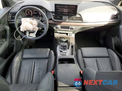 Zdjęcie 8 z 13 samochodu: 2021 AUDI Q5 SPORTBACK PREMIUM PLUS VIN:WA15AAFY4M2134892 - miniatura