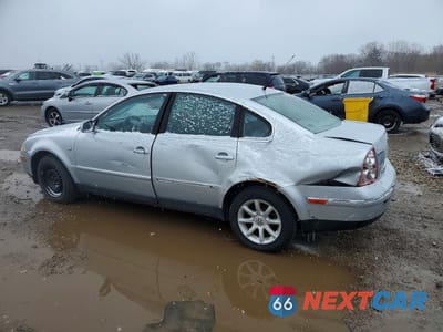 Drugie zdjęcie samochodu z przodu: 2002 VOLKSWAGEN PASSAT GLS VIN:WVWPD63B02P181971 - miniatura
