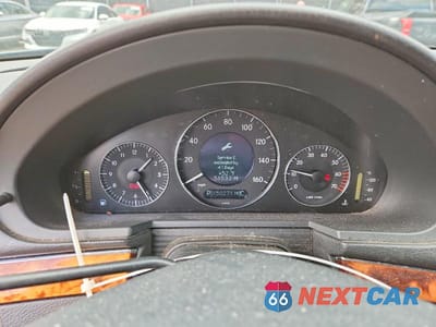 Zdjęcie 9 z 11 samochodu: 2004 MERCEDES-BENZ E 320 VIN:WDBUF65J04A494220 - miniatura