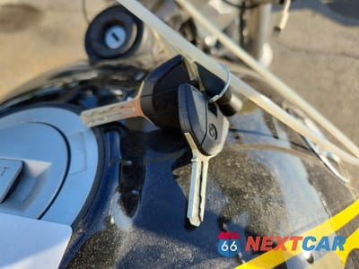 Zdjęcie 8 z 9 samochodu: 2021 BMW R NINE T URBAN G VIN:WB10L9308M6E66706 - miniatura