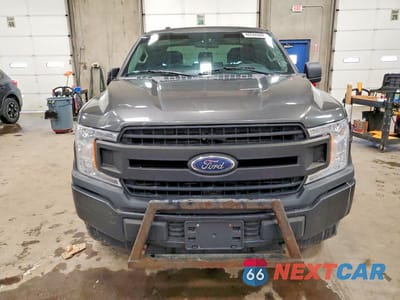 Piąte zdjęcie samochodu w środku: 2018 FORD F150 XL VIN:1FTEW1E55JKE53177 - miniatura