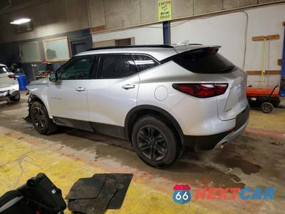 Drugie zdjęcie samochodu z przodu: 2022 CHEVROLET BLAZER 2LT VIN:3GNKBCR41NS143086 - miniatura