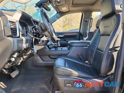 Zdjęcie 7 z 12 samochodu: 2024 GMC SIERRA K1500 DENALI VIN:3GTUUGE8XRG419494 - miniatura