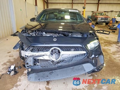 Piąte zdjęcie samochodu w środku: 2021 MERCEDES-BENZ A 220 4MATIC VIN:W1K3G4FB6MJ305033 - miniatura