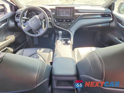 Zdjęcie 8 z 12 samochodu: 2023 TOYOTA CAMRY SE VIN:4T1G11AK0PU139304 - miniatura