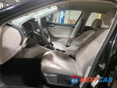 Zdjęcie 7 z 11 samochodu: 2019 VOLKSWAGEN JETTA S VIN:3VWC57BU1KM045808 - miniatura