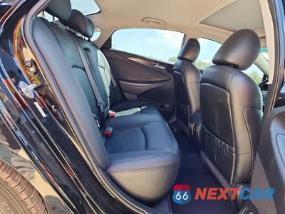 Zdjęcie 10 z 13 samochodu: 2011 HYUNDAI SONATA LIMITED VIN:5NPEC4AC1BH090116 - miniatura