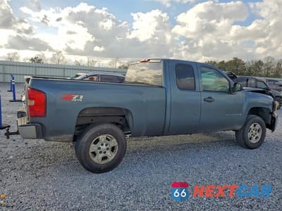 Trzecie zdjęcie samochodu z tyłu: 2008 CHEVROLET SILVERADO K1500 VIN:1GCEK19J88Z135106 - miniatura