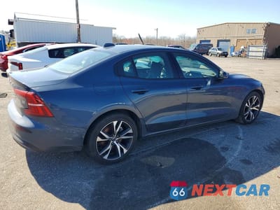 Trzecie zdjęcie samochodu z tyłu: 2024 VOLVO S60 CORE VIN:7JRL12FK5RG327580 - miniatura