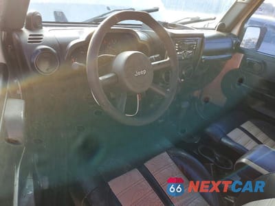 Zdjęcie 8 z 12 samochodu: 2007 JEEP WRANGLER X VIN:1J4FA24197L153582 - miniatura