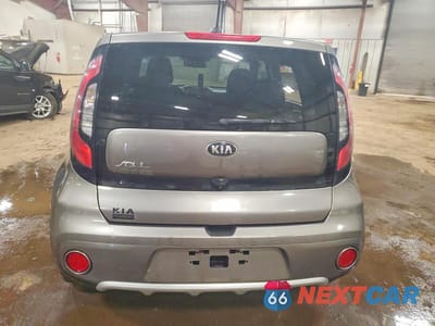 Zdjęcie 6 z 13 samochodu: 2018 KIA SOUL + VIN:KNDJP3A50J7537178 - miniatura