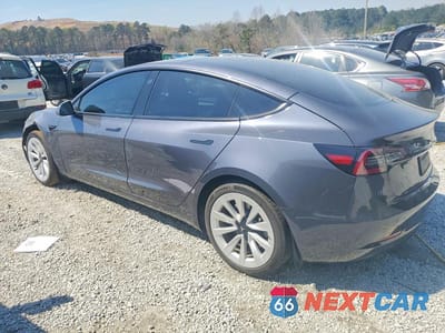 Drugie zdjęcie samochodu z przodu: 2023 TESLA MODEL 3 VIN:5YJ3E1EB8PF479052 - miniatura