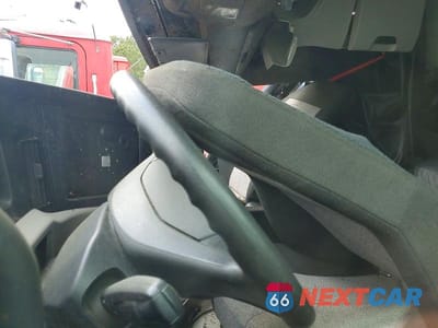 Zdjęcie 7 z 11 samochodu: 2020 FREIGHTLINER CASCADIA 126 VIN:3AKJHHDR7LSLR0700 - miniatura