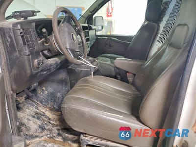 Zdjęcie 7 z 14 samochodu: 2014 CHEVROLET EXPRESS 3500 CARGO DELIVERY VAN VIN:1GCZGTBG4E1158549 - miniatura