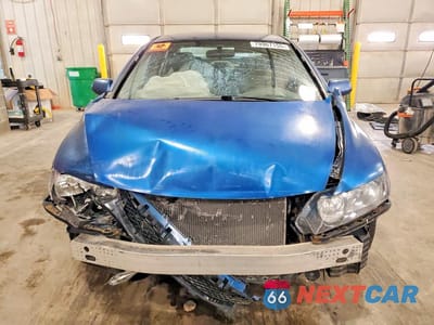 Piąte zdjęcie samochodu w środku: 2010 HONDA CIVIC LX VIN:19XFA1F5XAE085485 - miniatura