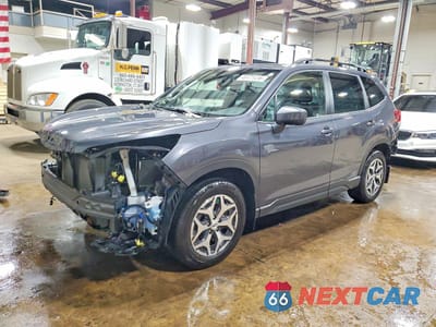 2023 SUBARU FORESTER PREMIUM JF2SKAEC8PH462427 - główne zdjęcie licytacji z USA - miniatura