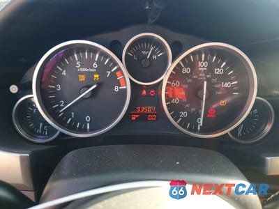 Zdjęcie 9 z 12 samochodu: 2009 MAZDA MX-5 MIATA VIN:JM1NC26F890201484 - miniatura