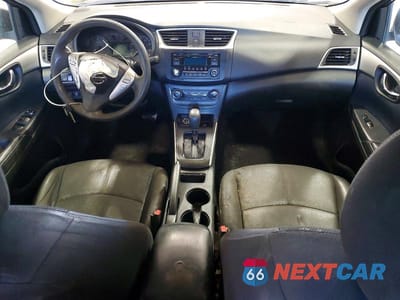 Zdjęcie 8 z 12 samochodu: 2016 NISSAN SENTRA S VIN:3N1AB7AP0GY287295 - miniatura