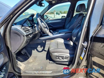 Zdjęcie 7 z 13 samochodu: 2018 BMW X5 XDRIVE35I VIN:5UXKR0C56J0Y02106 - miniatura