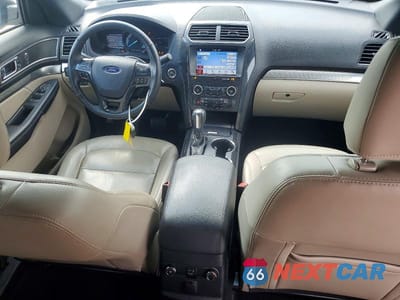 Zdjęcie 8 z 13 samochodu: 2019 FORD EXPLORER XLT VIN:1FM5K7D86KGA44387 - miniatura