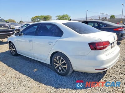 Drugie zdjęcie samochodu z przodu: 2017 VOLKSWAGEN JETTA SE VIN:3VWDB7AJ2HM255198 - miniatura