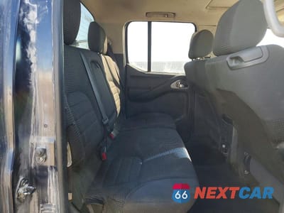 Zdjęcie 10 z 11 samochodu: 2006 NISSAN FRONTIER SE VIN:1N6AD07W26C447209 - miniatura