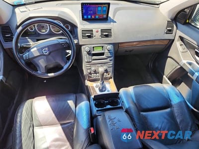 Zdjęcie 8 z 12 samochodu: 2011 VOLVO XC90 VIN:YV4952CZ4B1596108 - miniatura