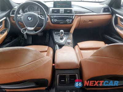 Zdjęcie 8 z 13 samochodu: 2017 BMW 330 XI VIN:WBA8D9G36HNU66393 - miniatura