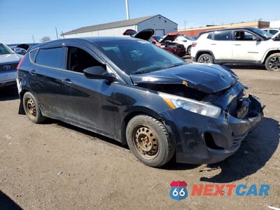 Czwarte zdjęcie samochodu z boku: 2015 HYUNDAI ACCENT GS VIN:KMHCT5AE8FU229860 - miniatura