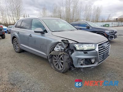 Czwarte zdjęcie samochodu z boku: 2017 AUDI Q7 PRESTIGE VIN:WA1VAAF74HD006802 - miniatura