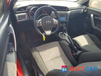 Zdjęcie 8 z 12 samochodu: 2016 SCION TC BASE VIN:JTKJF5C73GJ018322 - miniatura