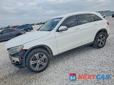 2016 MERCEDES-BENZ GLC 300 WDC0G4JB6GF110846 - główne zdjęcie licytacji z USA - miniatura