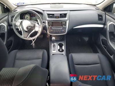 Zdjęcie 8 z 13 samochodu: 2017 NISSAN ALTIMA 2.5 SR VIN:1N4AL3AP3HN312150 - miniatura