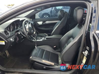Zdjęcie 7 z 11 samochodu: 2013 MERCEDES-BENZ C 250 VIN:WDDGJ4HB1DG030295 - miniatura