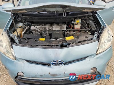 Zdjęcie 11 z 12 samochodu: 2014 TOYOTA PRIUS THREE VIN:JTDKN3DU0E1764618 - miniatura