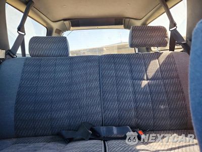 Zdjęcie 10 z 14 samochodu: 1993 TOYOTA 4RUNNER SR5 V6 VIN:JT3VN39W9P0113119 - miniatura